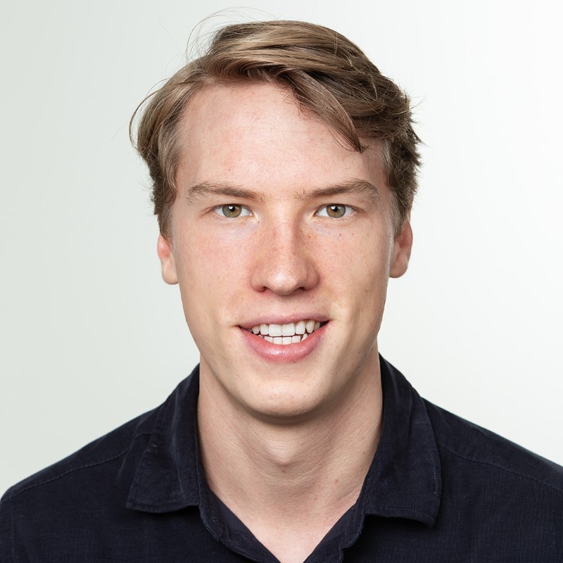 Louis Debrabandere - Seeds Of Bravery