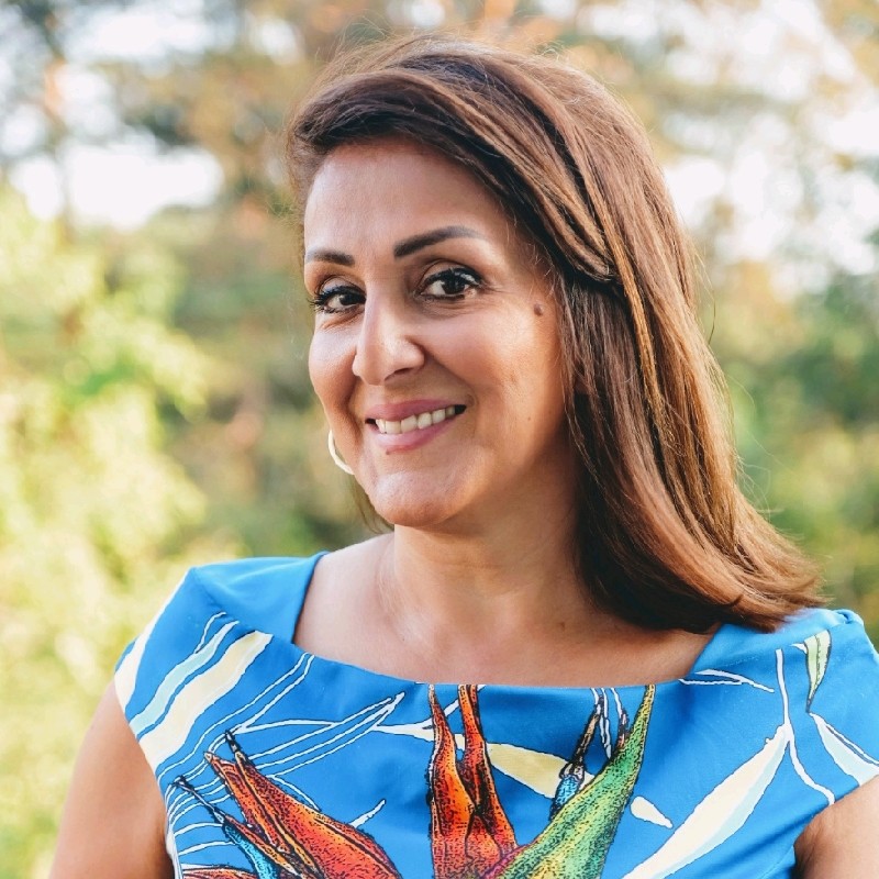 Elahe Khayyam - Seeds Of Bravery